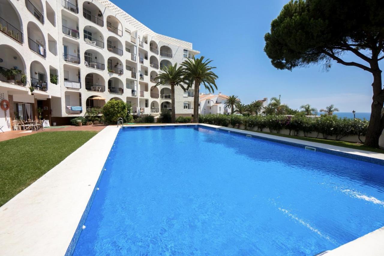 נרחה Modern Apartment Stunning Sea Views And Pool מראה חיצוני תמונה