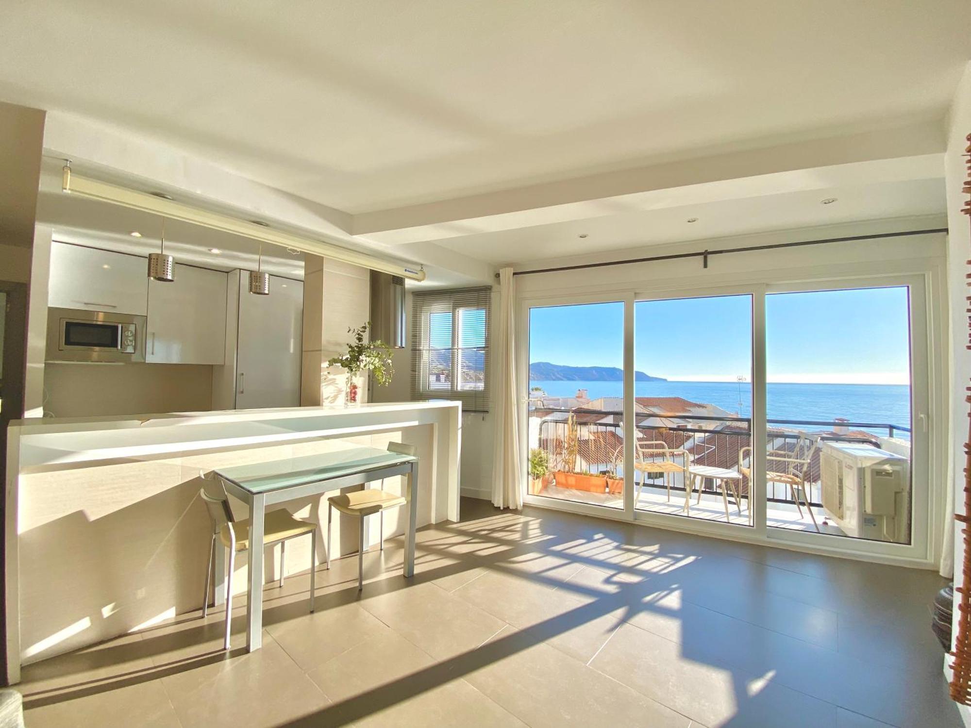 נרחה Modern Apartment Stunning Sea Views And Pool מראה חיצוני תמונה